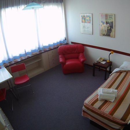 Albergo Residence Italia Vintage Hotel Pordenone Exteriör bild