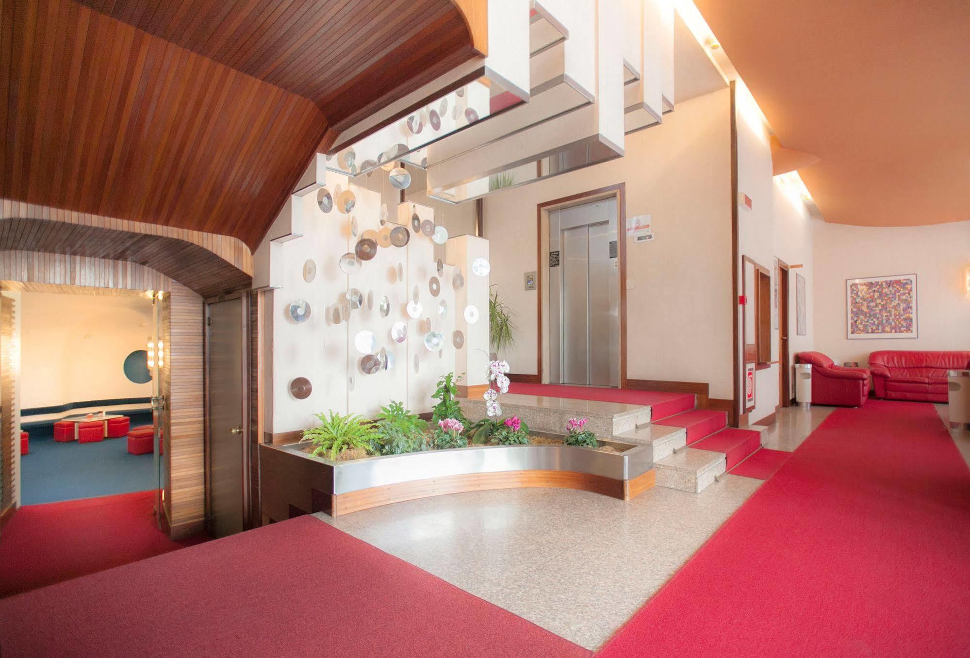 Albergo Residence Italia Vintage Hotel Pordenone Exteriör bild